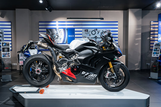 Ducati Panigale V4 SP2 Winter Test Edition