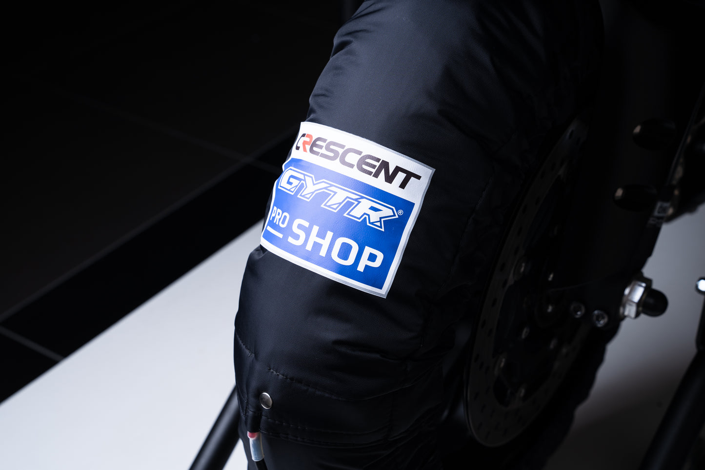 Capit Crescent Pro Shop Smart Spina Tyre Warmers
