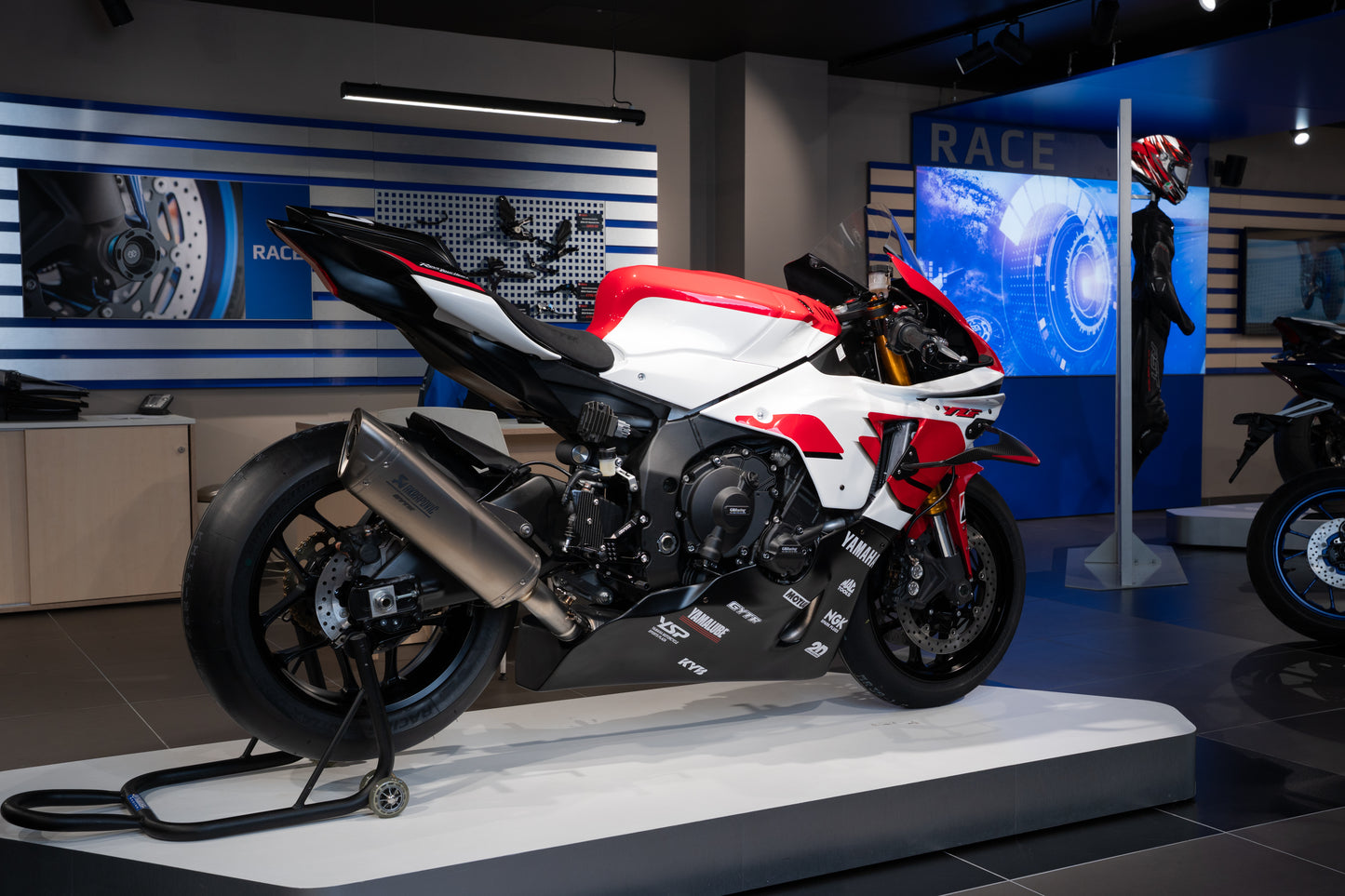 Yamaha GYTR YZF-R1 70th Anniversary 2025 EWC Suzuka 8hr Special